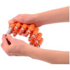 Johntoy - Cinturón de Sonajero Tack Pro con 14 Dardos de 30 cm - Equipamiento para Juegos al Aire Libre