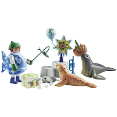 Playmobil My Life Feeding Animals - 71448