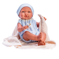 Asi Dolls - Pablo 43 cm en cuerpo de punto azul y gorro con manta beige