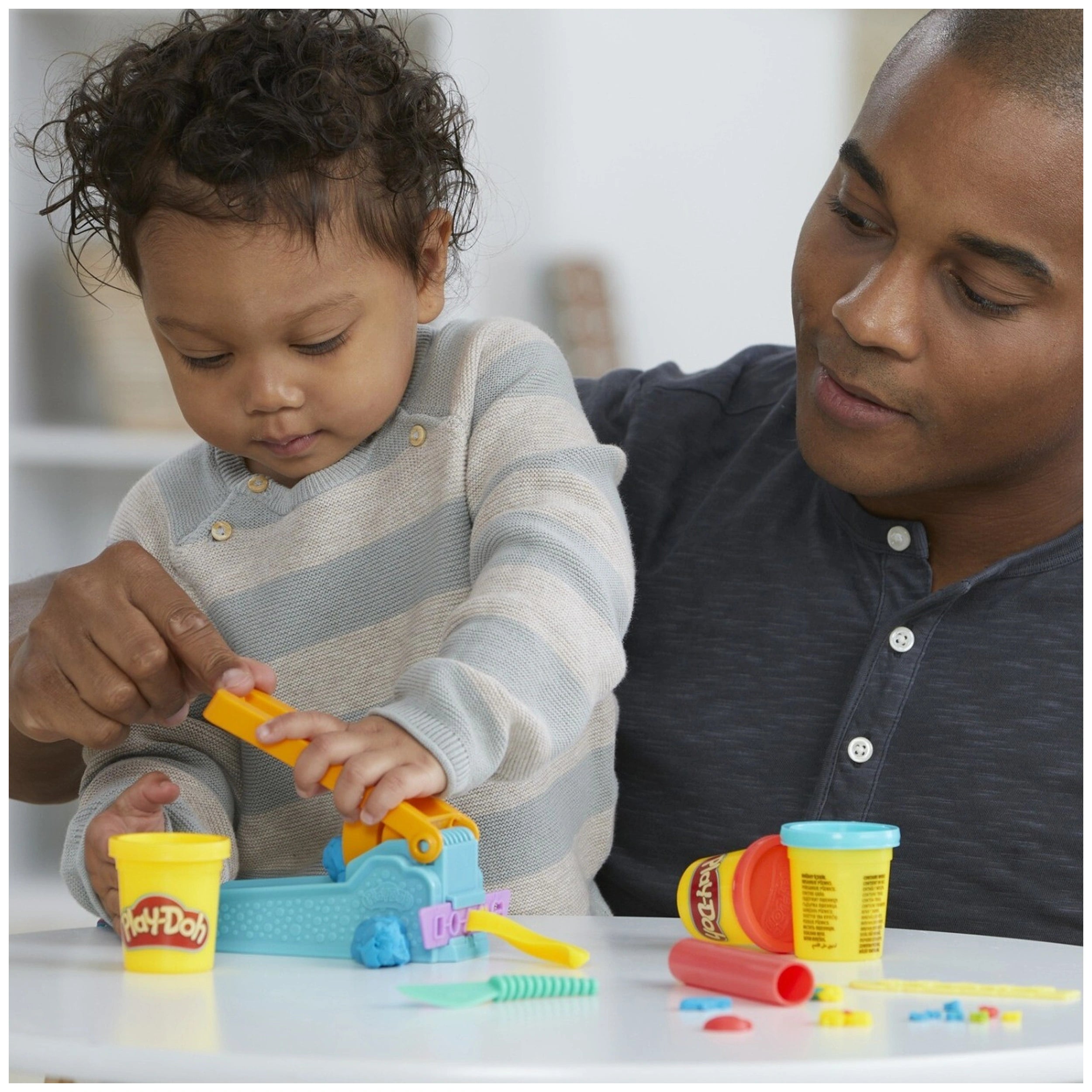 Hasbro - Set de Inicio de la Fábrica Divertida Play-Doh - Arcilla y Masa para Modelar