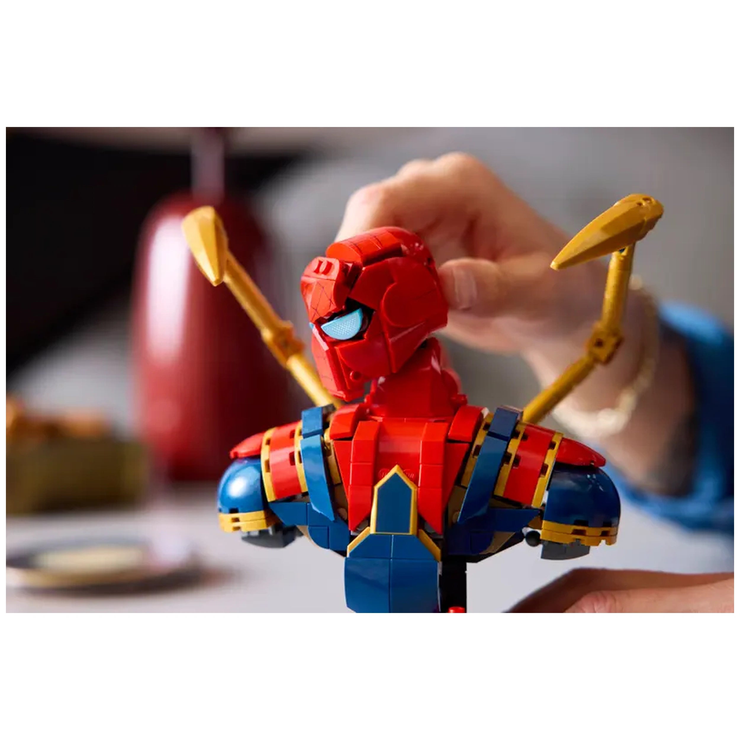 LEGO - Busto de Iron Spider-Man - Figuras de Acción y Juguetes