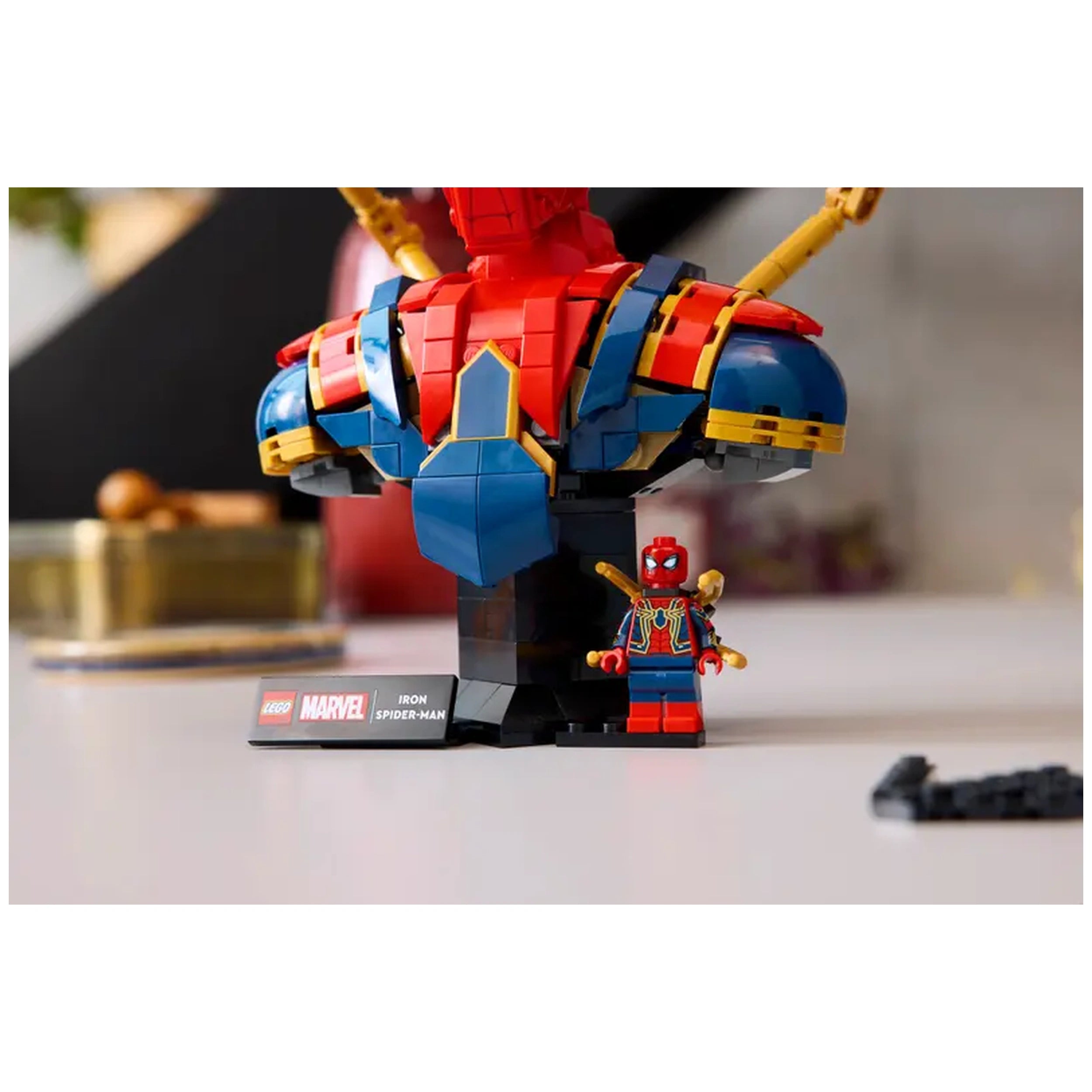 LEGO - Busto de Iron Spider-Man - Figuras de Acción y Juguetes