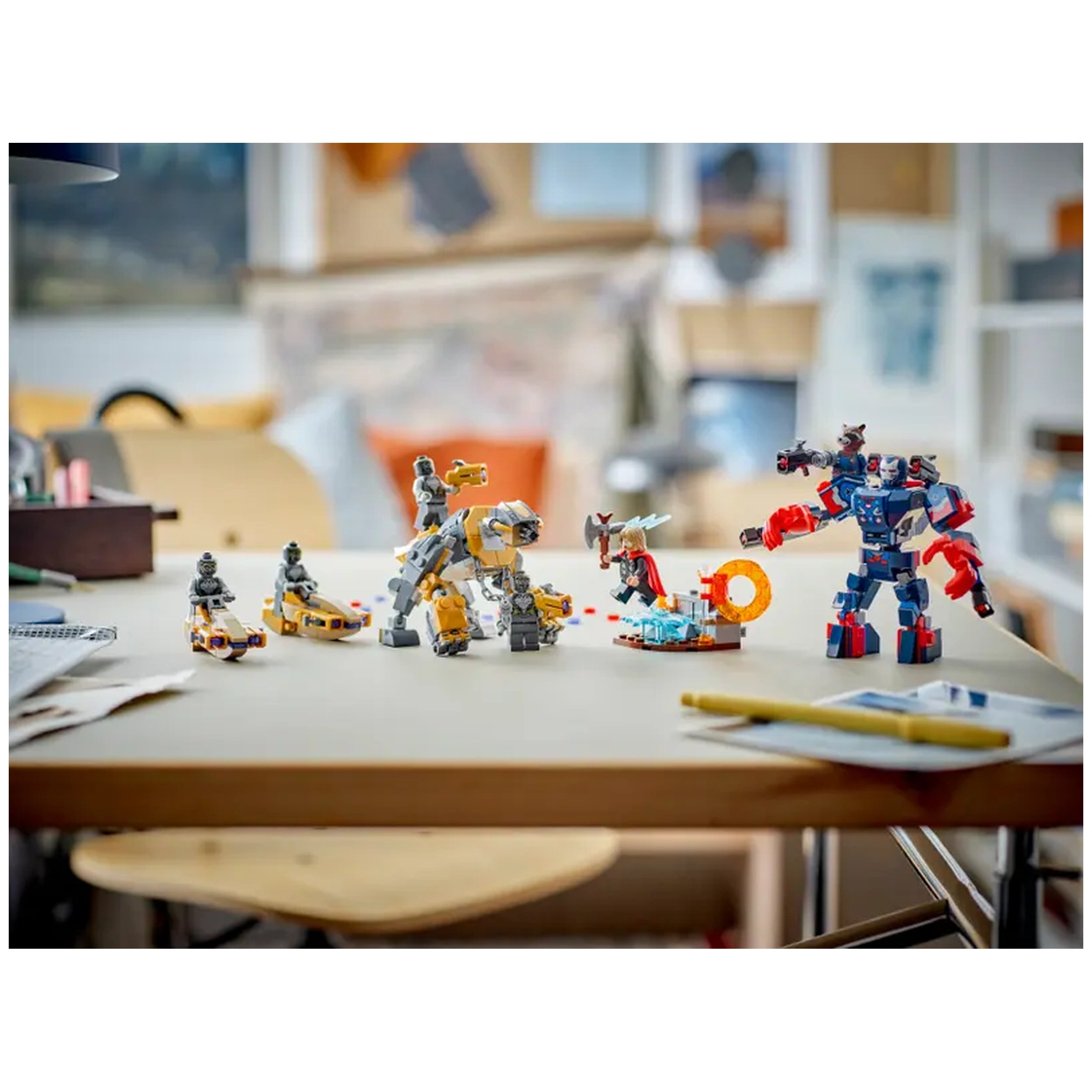 LEGO - Marvel - Avengers - Endgame - Thor vs Chitauri - Figuras de acción