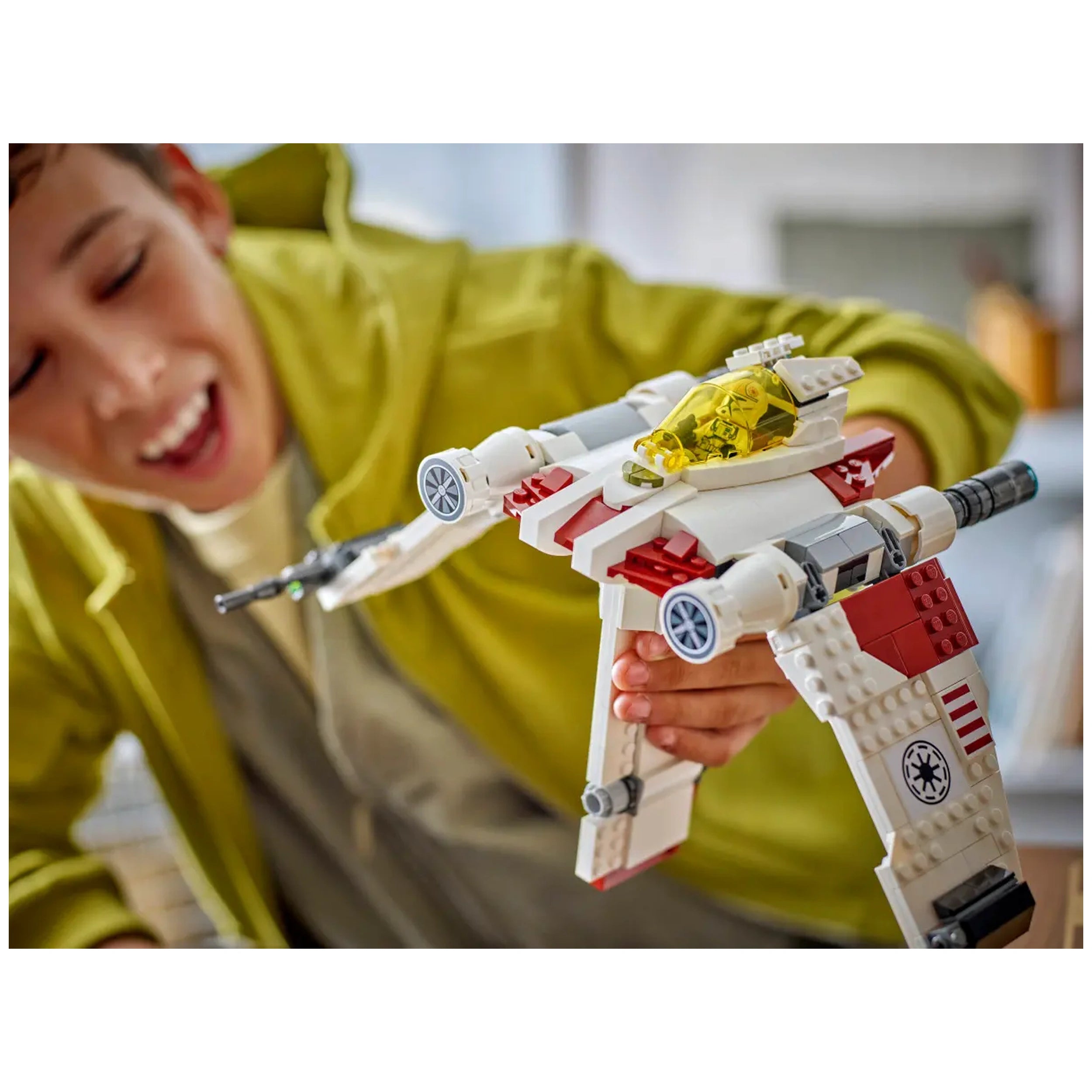 LEGO - Star Wars V-19 Torrent Starfighter - Figuras de Acción y Juguetes