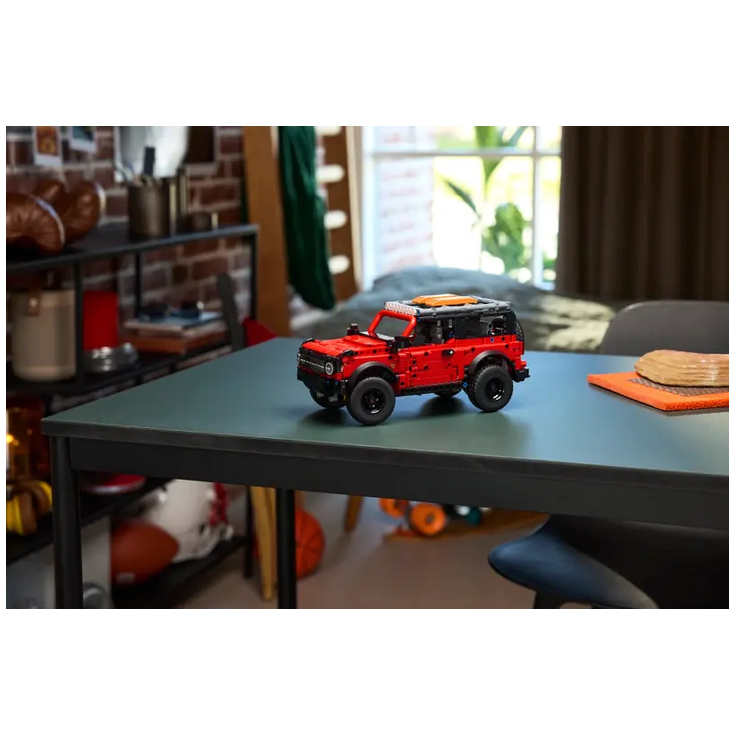 LEGO - Technic Ford Bronco SUV - Construction Set Toys