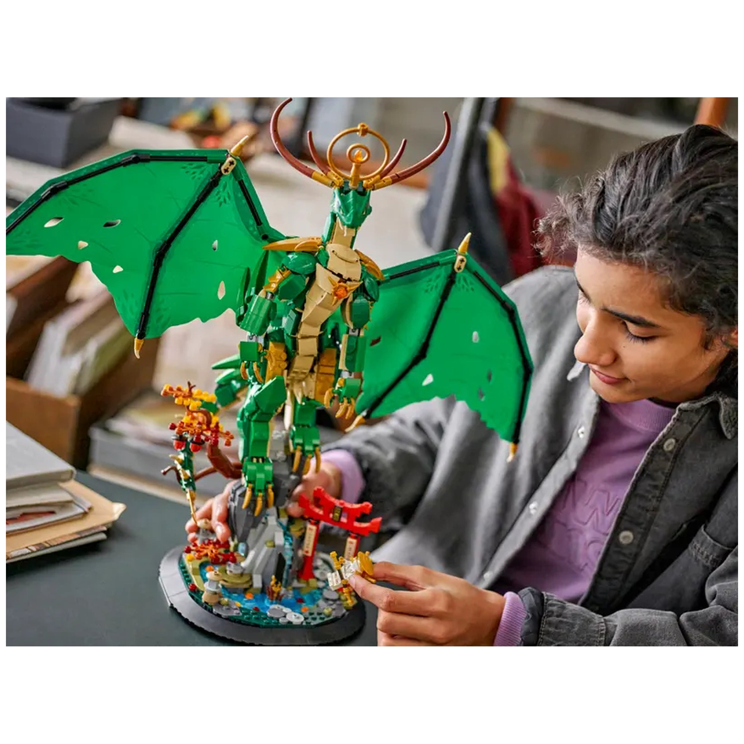 LEGO - El Dragón Guardián - Figuras de Acción y Juguetes