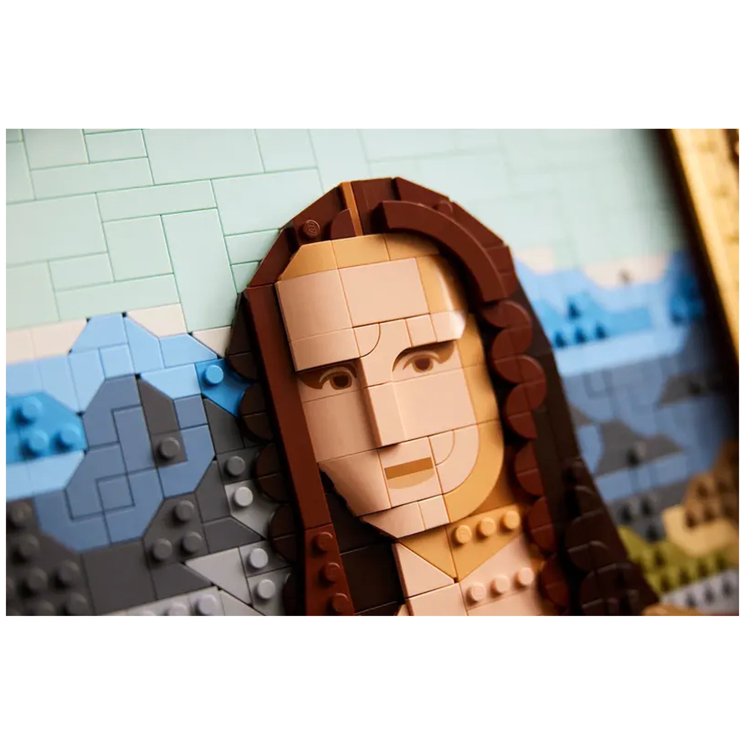 LEGO® Art Mona Lisa construction set featuring the iconic painting reimagined with brown and beige blocks, set against a light blue background.