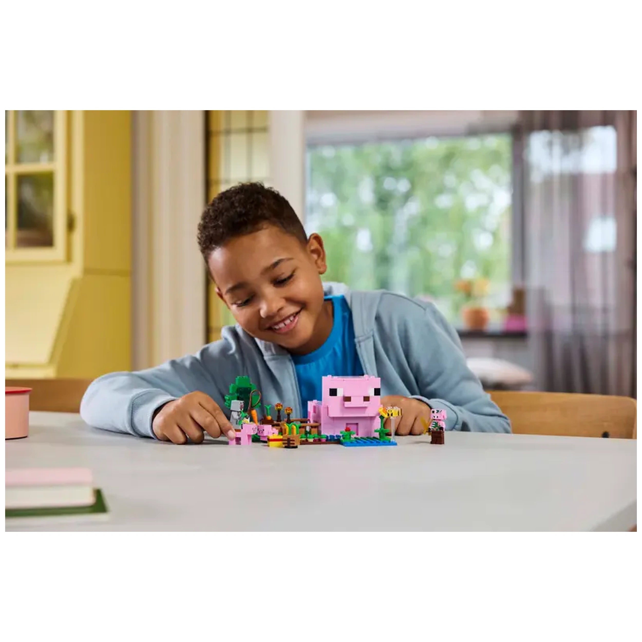 Lego - Minecraft - The Baby Pig House - Construction Set Toys
