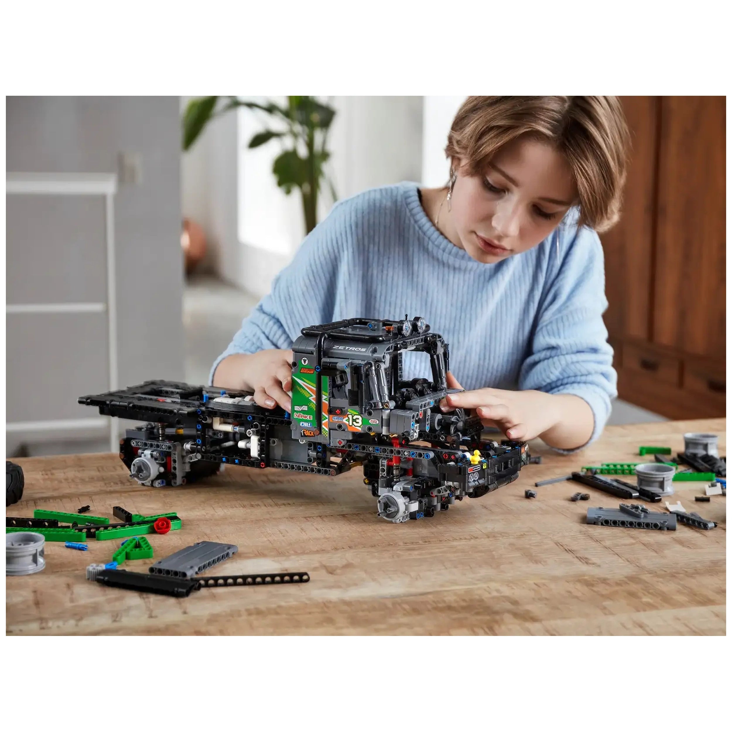 Lego - Technic - Camión de Prueba 4x4 Mercedes-Benz Zetros - Juguetes de Construcción