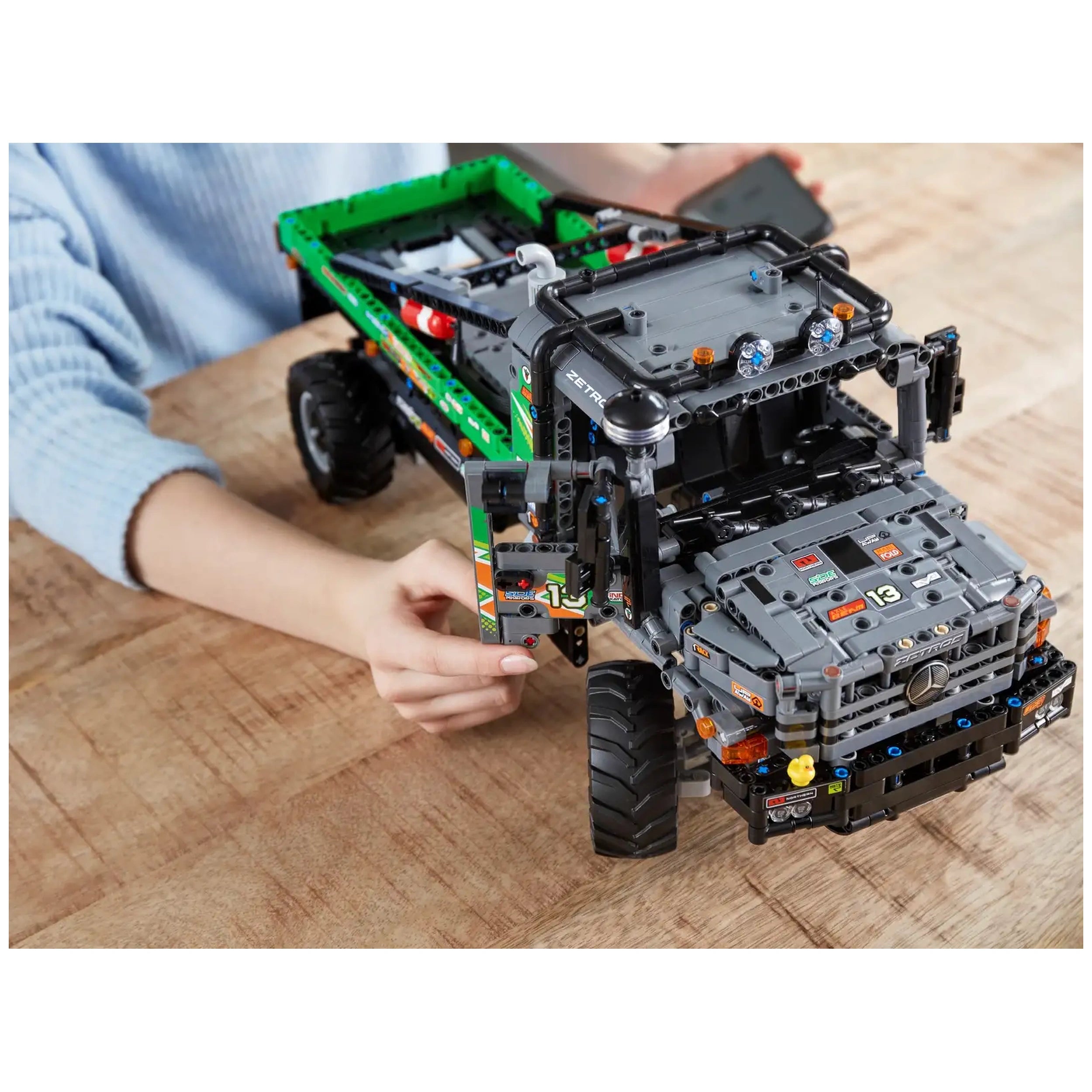 Lego - Technic - Camión de Prueba 4x4 Mercedes-Benz Zetros - Juguetes de Construcción