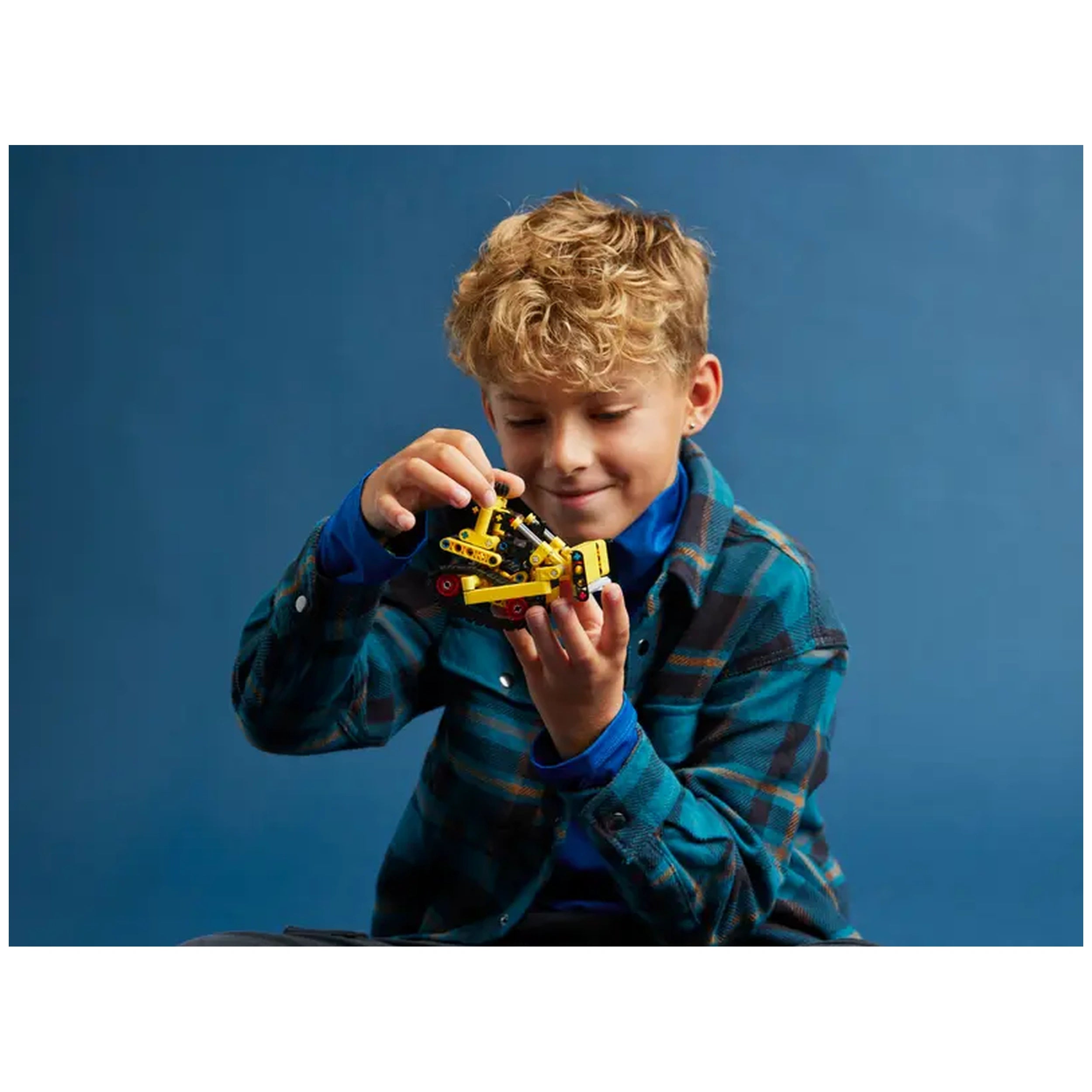 Lego - Technic - Heavy-Duty Bulldozer - Construction Set Toys
