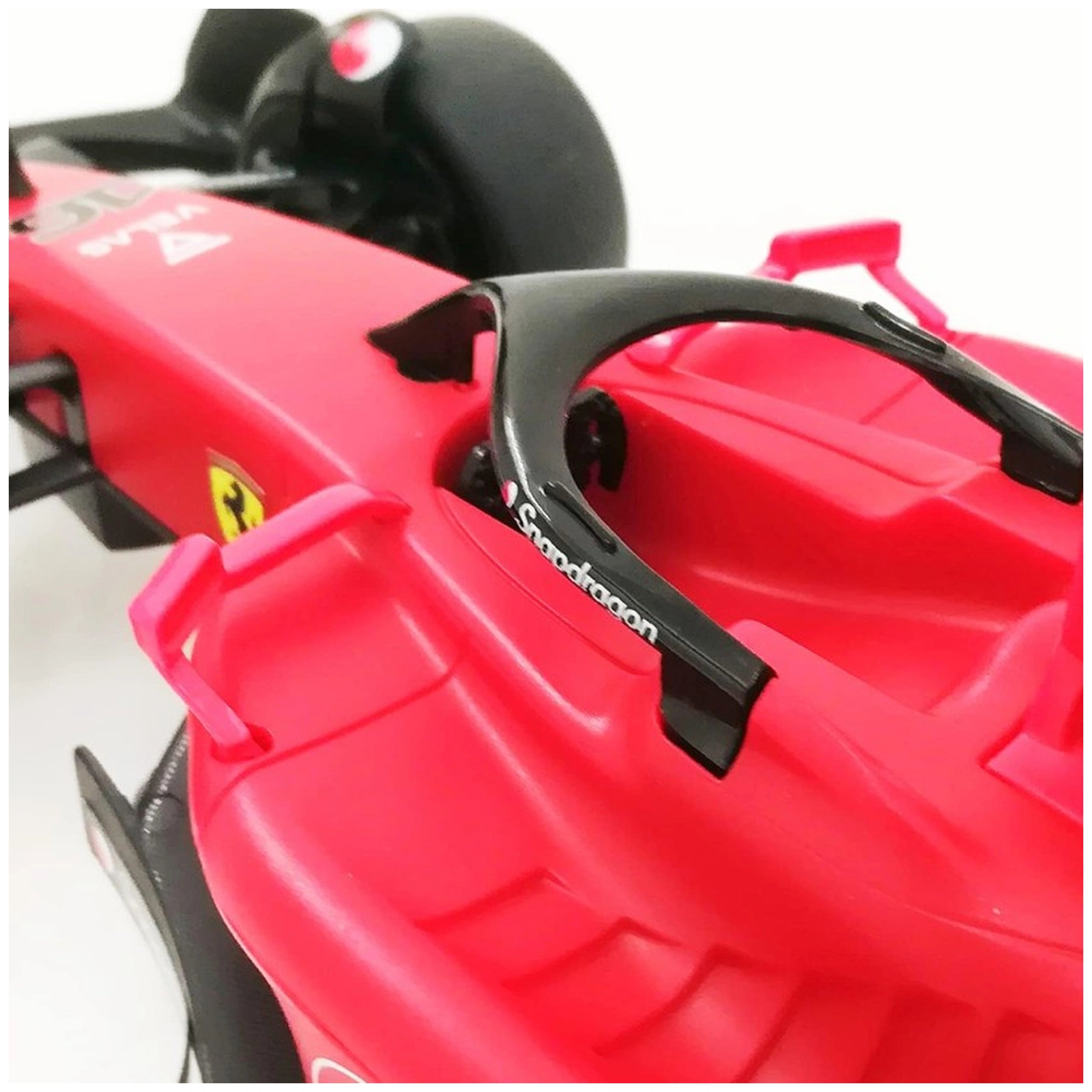 Mondo - Farrari F1 75 Radio-Controlled 2.4 GHz 1:18 Full Function - Play Vehicles