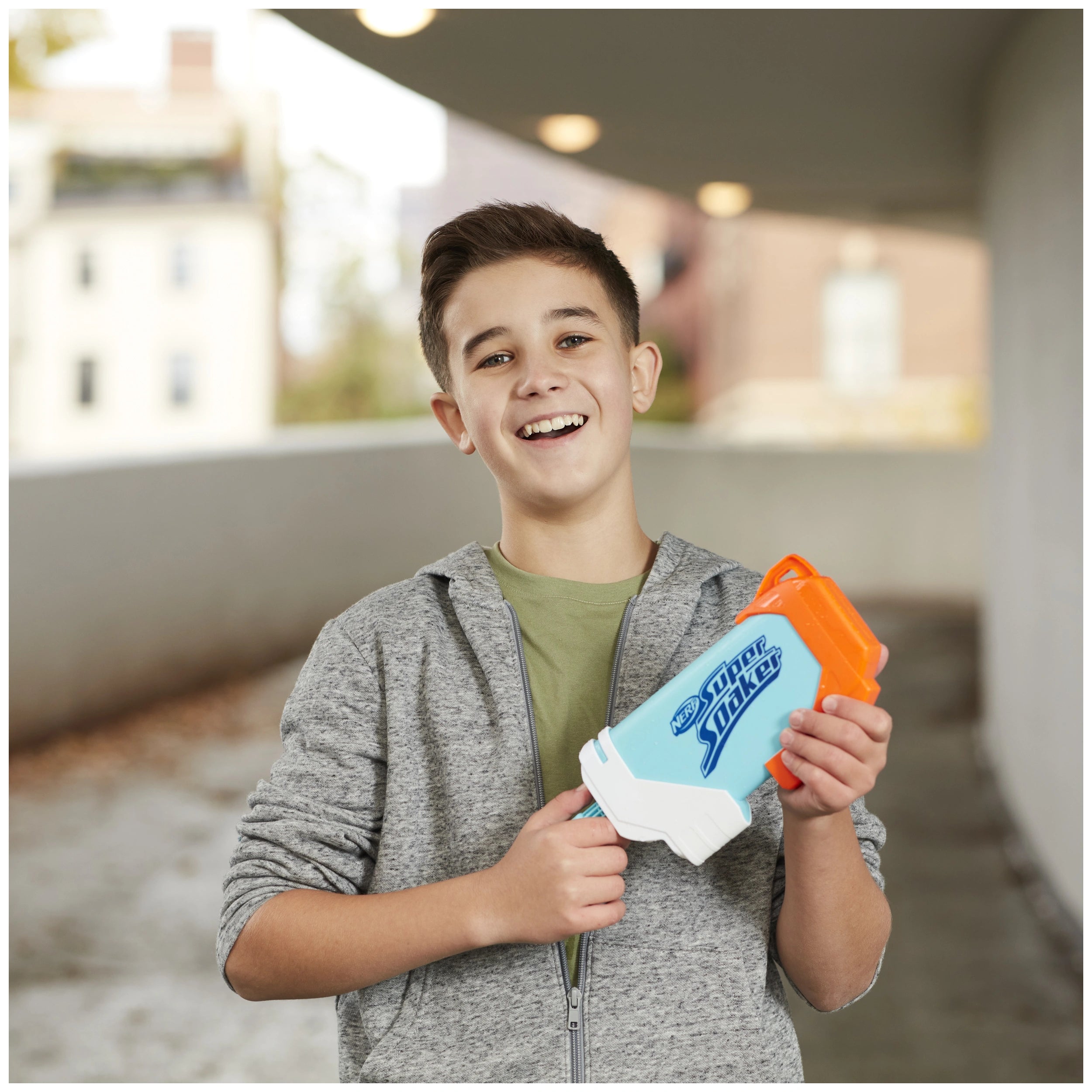 Nerf Super Soaker - Torrent Water Blaster - Outdoor Play Equipment