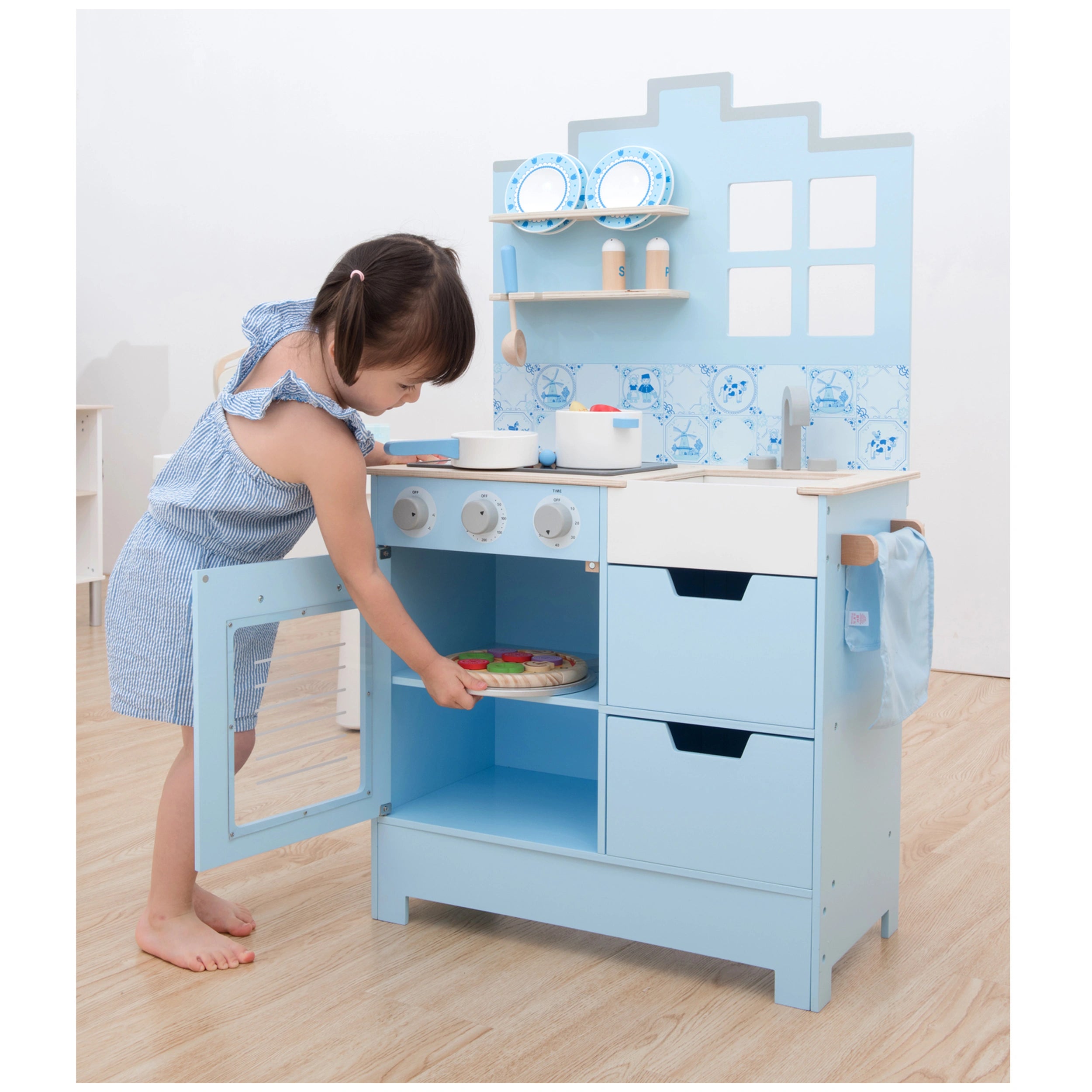 New Classic Toys - Cocina - Azul Delft - Profesiones de Imaginación y Juego de Roles