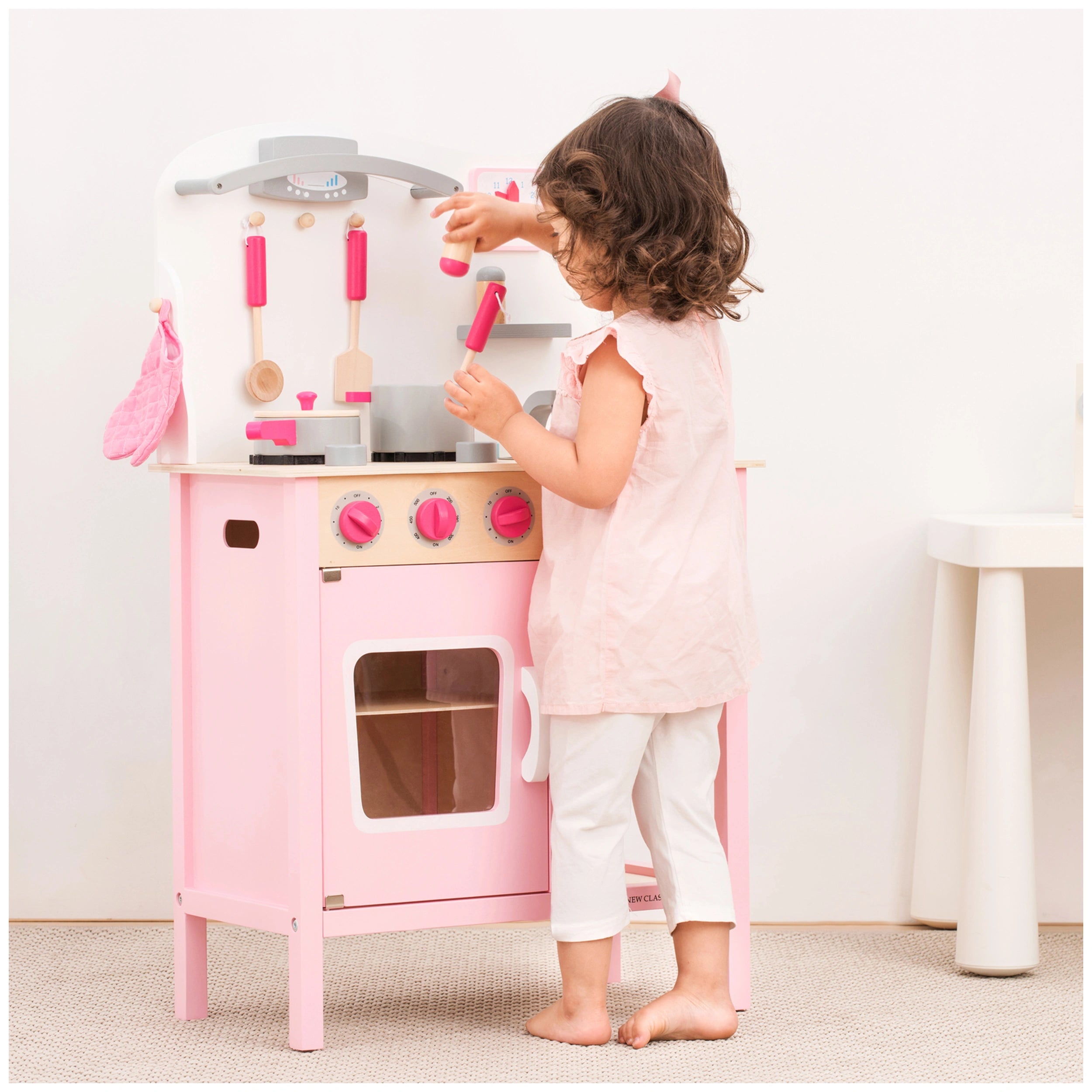 New Classic Toys - Kitchenette - Pink - Pretend Professions & Role Playing