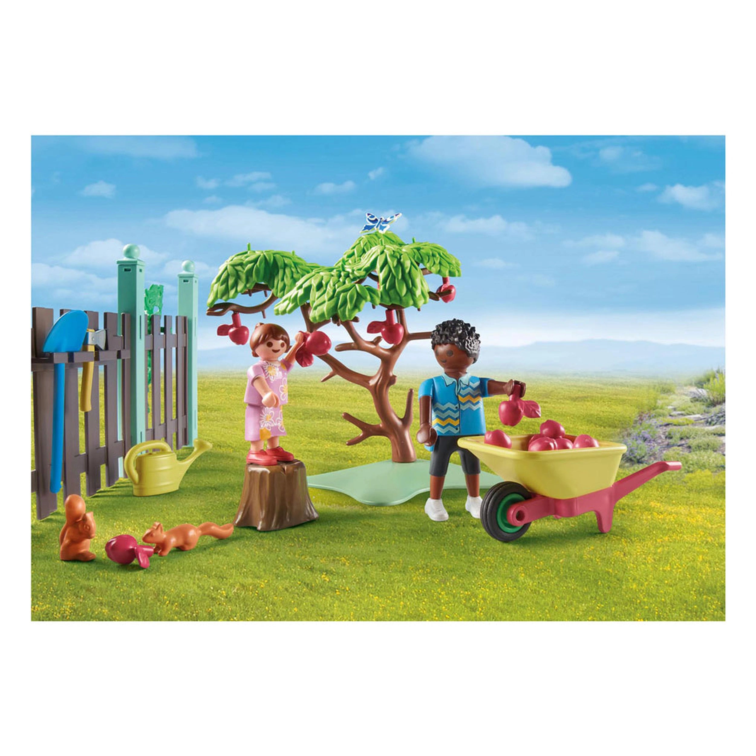 Playmobil Mi Vida Pequeña Granja de Pollitos en el Jardín de la Casita - 71510