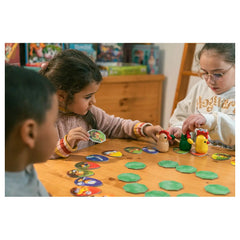 Red Glove - Zicke Zacke - Spenna il Pollo Board Game Ages 4+ - Award-Winning Educational Memory Chicken Racing Game for 2-4 Players with Wooden Figures - RG2081 - Italian Edition