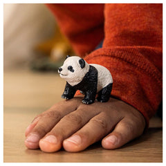 Schleich - Action Figures - Giant Panda Cub - Realistic - 3 Years - Educational Play