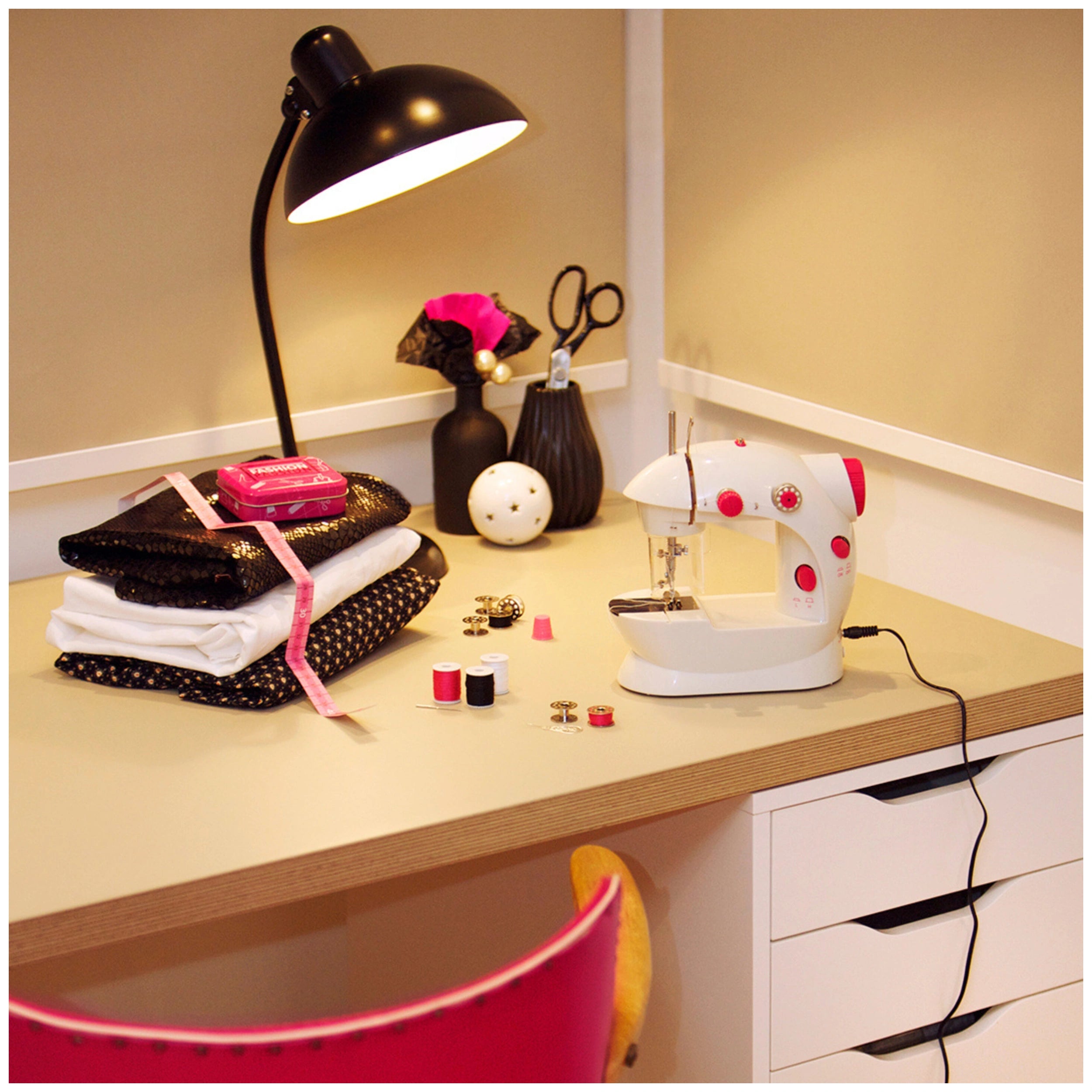 Theo Klein - Kids Sewing Machine - Arts And Crafts