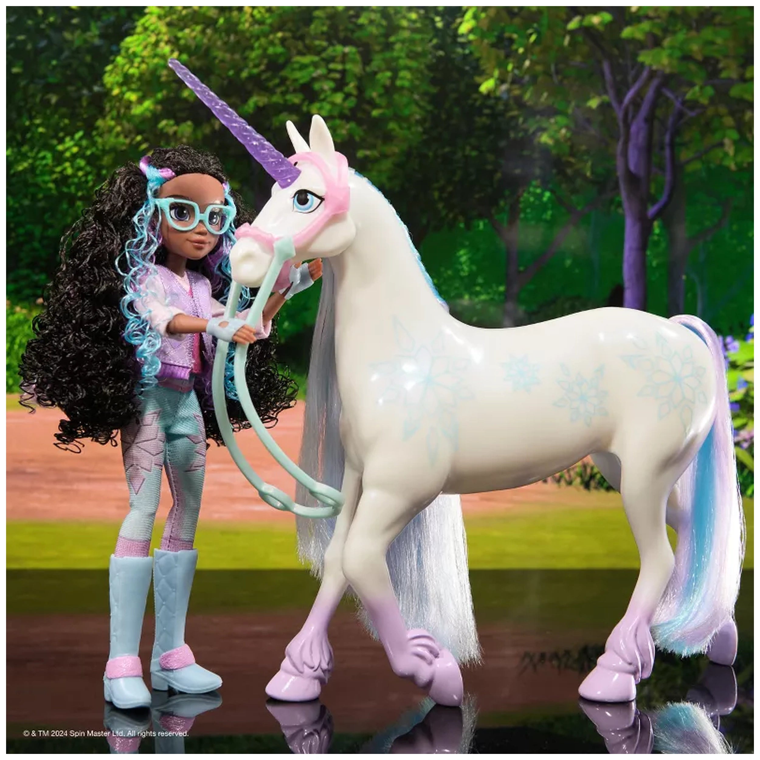 Unicorn Academy Glacier Fashion Doll 30 cm