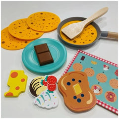 Johntoy - Wooden Pancake Set In Box - Pretend Professions & Role Playing
